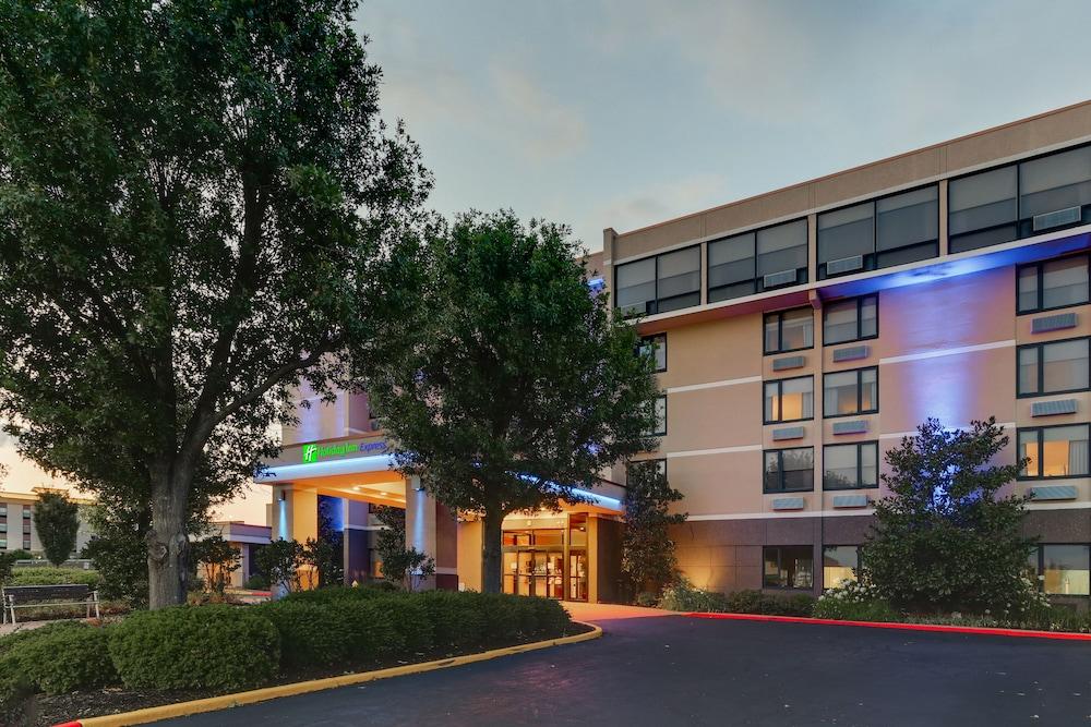 Holiday Inn Express Aberdeen-Chesapeake House By Ihg Exterior foto